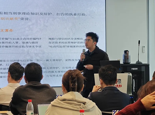 比特币冲关4万美元：一场正在上演的金融大戏